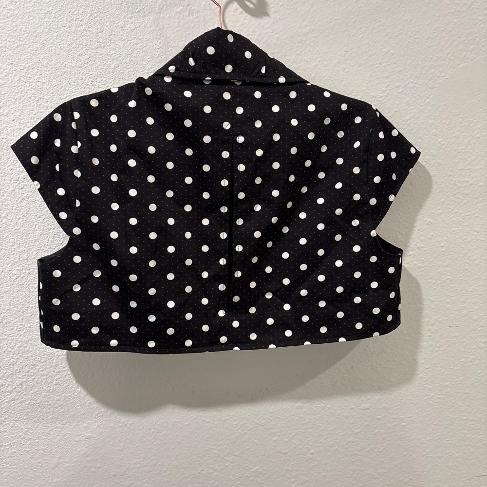 White House Black Market Black Polka Dot Bolero Cap Sleeve Capri Jacket Size 10 - Picture 7 of 8